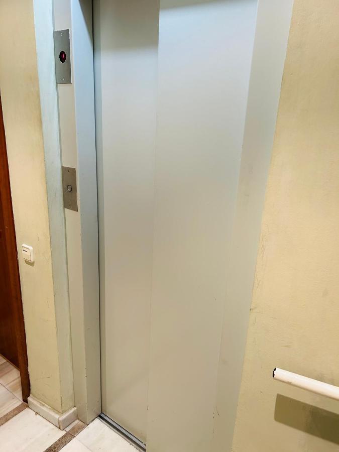 Centrico Apartamento A 150 Metros De La Playa. Parking* Lloret de Mar Extérieur photo
